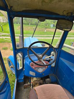 Zetor 4011 + Prúslušenstvo a Náhradné diely - SPZ - 8
