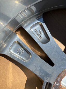 Neptune alu R18 225/40r18 - 8