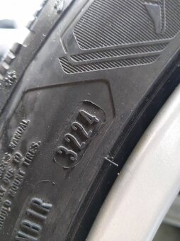 AUDI A4 18" zimná sada + 245/40 R18. - 8