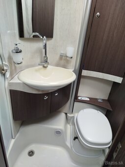 autokaravan Burstner - 8