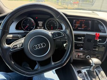 Audi A5 2.0TDi 140kW S-Line - 8