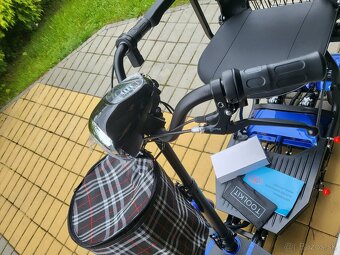 Novy elektrický invalidny vozik - skúter pre ZTP seniorov - 8