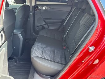 Kia Cee'd SW 1.6 CRDi MHEV M6, r.v.: 2021 - 8