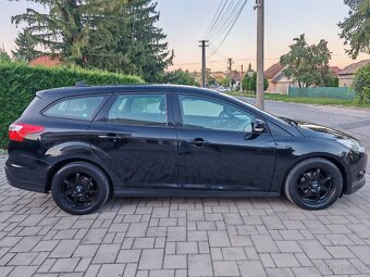 FORD FOCUS SW 1.6 TDCI TITANIUM NAVIGÁCIA R. V2012 TOP STAV - 8