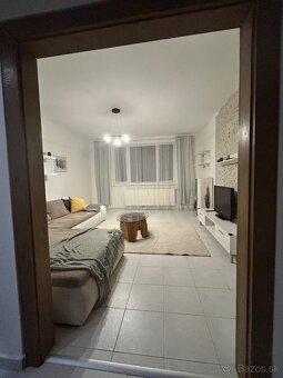 Prenájom 3-izbového bytu – Rozkvet, blok K, PB - 8