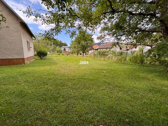 Margecany: 4 izbový tehlový rodinný dom na pozemku 1076 m2 - 8