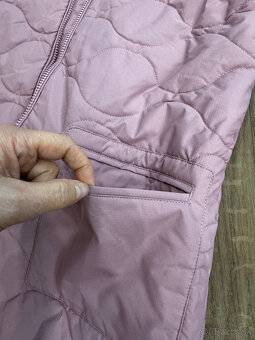 Zimná dlhá dievcenská bunda s kapucou, s dopor.poštou - 8