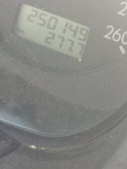 Vw golf 4 1,9tdi 96kw ASZ + chip - 8