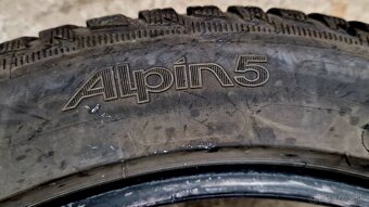 215/45r16 Michelin Alpin 5 - 8