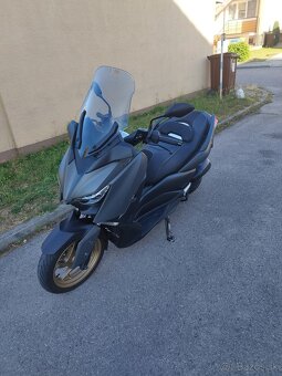 YAMAHA X-MAX 125 - 8