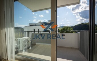 PRENÁJOM úplne nového vkusne zariadeného 2-izbového bytu v P - 8