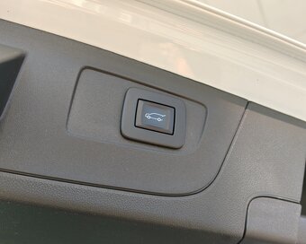 Opel Insignia ST 2.0 CDTi 128KW S Ultimate // AJ NA SPLÁTKY/ - 8