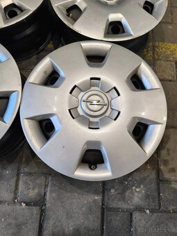 4X100 R15 Opel disky +puklice - 8