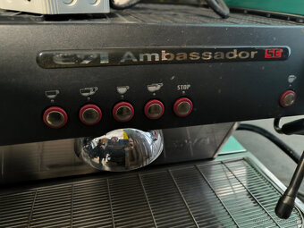 PROFESIÓNÁLNY KÁVOVAR - 8