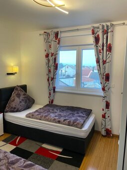 Krásny byt ( Penthouse ) v Chorvátsku 100 m od mora. - 8