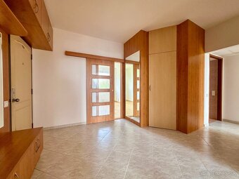 PREDAJ 4 izbový byt 84 m2 - I. Krasku - PRIEVIDZA - 8