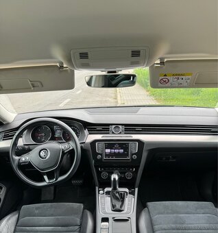 Volkswagen Passat Variant Highline DSG 4Motion Matrix 2015 - 8