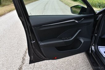 ŠKODA OCTAVIA 4 /2.0TDI //ACC//LANE ASIST// - 8