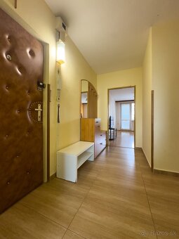 3 izbový byt Ždiarska, veľká loggia - 8