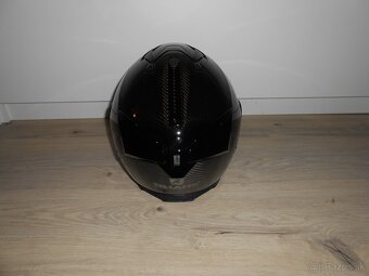 Predam krasnu novu karbonovu moto prilbu znacky SHARK SPARTA - 8