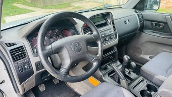 Mitsubushi Pajero 3.2 DID manual - 8