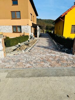 Pokládka zámkovej dlažby - 8