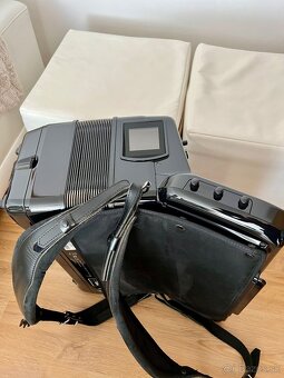 Roland Dallapé FR8x - 8