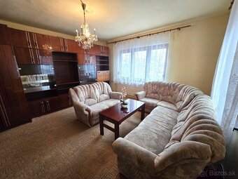 Rodinný dom s pozemkom 967 m² v obci Hosťová pri Nitre - 8