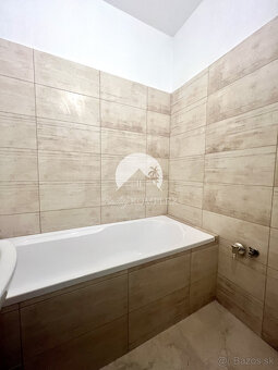 Reality KOMPLEX s.r.o. ponúka na PREDAJ kompletne zrekonštru - 8