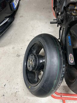 Suzuki gsxr 1000 - 8