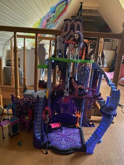 Monster high - 8