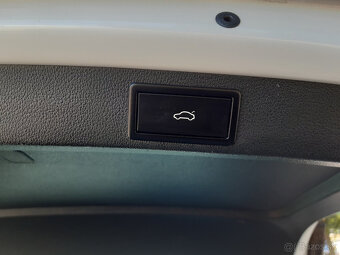 Predám Škoda Octávia 3 Combi, 2,0Tdi 110kw, automat,2016 - 8