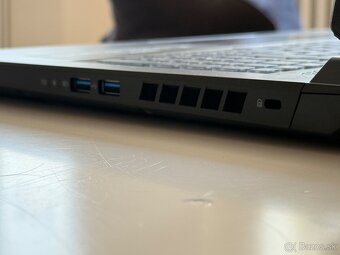 Acer Nitro 17/ RTX 4060, 32gb ram, 1TB / Čisto nový / Záruka - 8