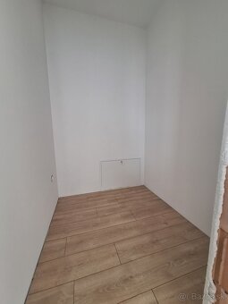 Hľadáme si suseda do dvojdomu v Báči - 8