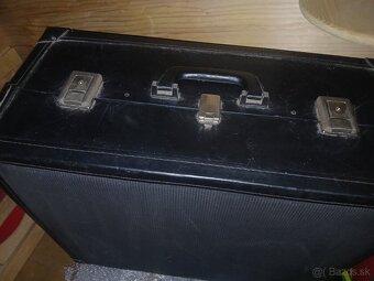 Predám krásny profi.akordeón DELÍCIA CHORAL IV - 8