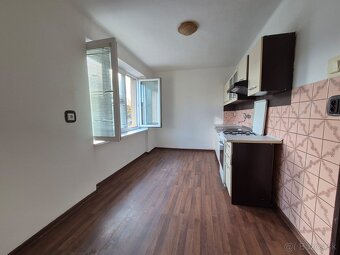 2-izbový byt - zeleň, juh-východ - 8