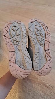 Vyvýšené Baťa tenisky veľ. 35 - 8