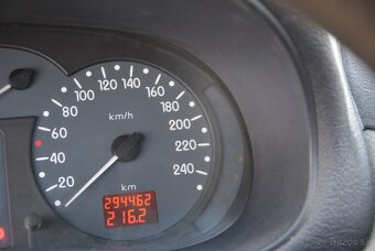 Renault Thalia 1.4 benzín - 8