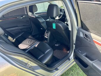 ŠKODA Superb 3.6 FSI V6 4x4 DSG – 191 kW - 8