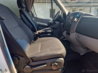 Predám Mercedes-Benz Sprinter 318 CDI 135 KW Automat - 8
