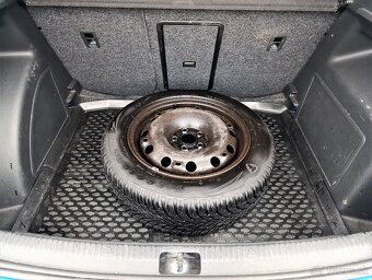 Škoda Rapid Spaceback SB 1.6 TDI 105k Elegance - 8