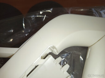 Nintendo Wii - Pištol / Zbraň / Light gun-malá prasklinka - 8