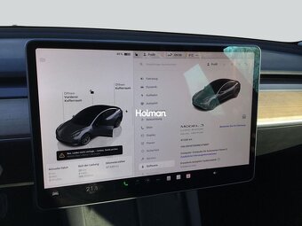Tesla model 3 - 8