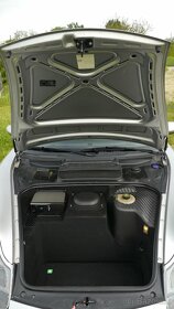Porsche 911 - 8