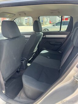 Suzuki Swift - 8
