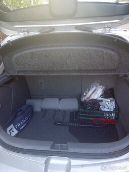 Mazda 3,1.4i Hatchback r.v. 2007 - 8