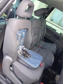 Volkswagen Sharan Facelift 1.9 TDI 96kw rok 2006 - 8
