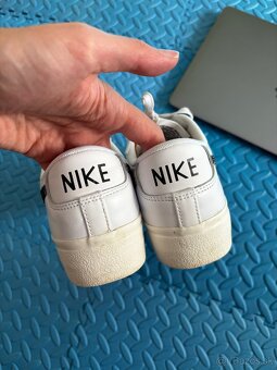 Nike blazer tenisky na platforme - 8