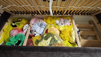 Kvalitná posteľ s úložným priestorom - 8