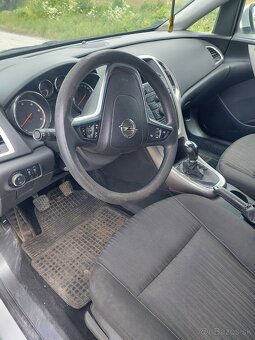 Opel astra 1,7 CDTI - 8